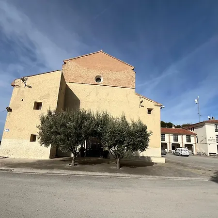 Santuario De Sancho Abarca Otel