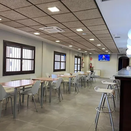 Santuario De Sancho Abarca מלון