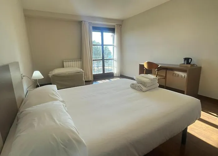 Santuario De Sancho Abarca 2* Tauste