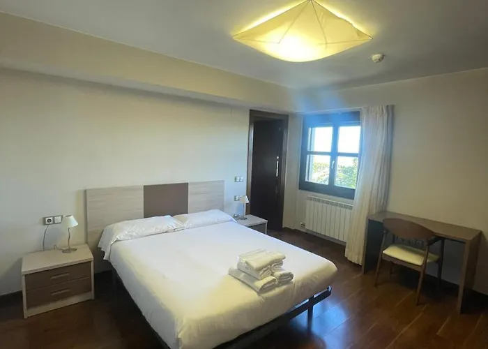 Santuario De Sancho Abarca Otel Tauste