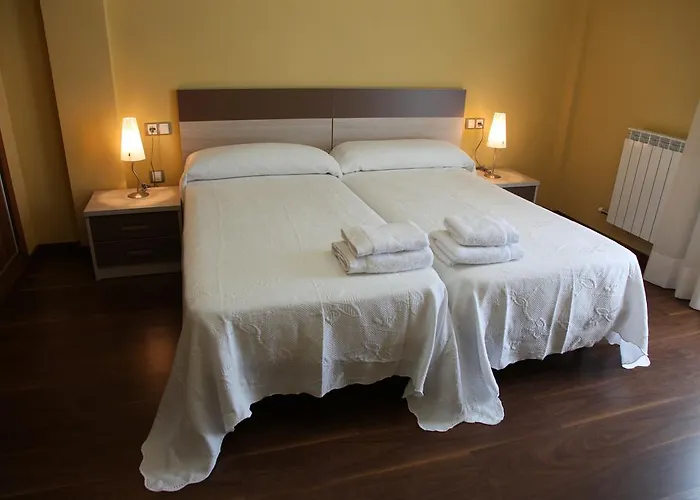 Santuario De Sancho Abarca Otel 2*